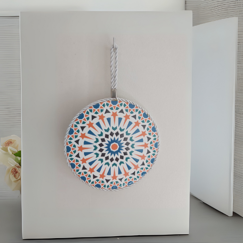 Sous-plat Rond en Céramique Artisanale - Un Chef-d'œuvre Inspiré de la Tradition Marocaine