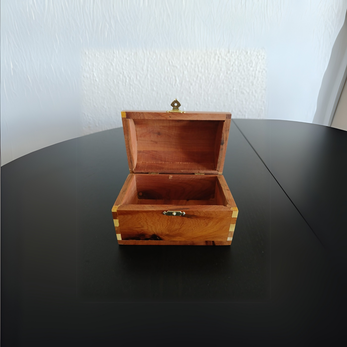 Coffret en bois de thuya – Marqueterie artisanale marocaine