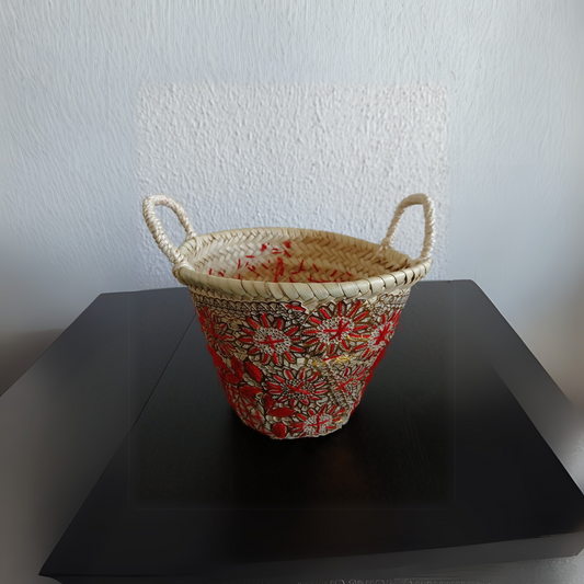 Panier en osier brodé à la main – Artisanat marocain raffiné
